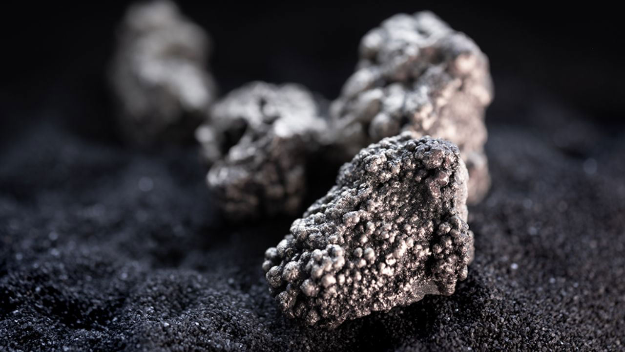 Harvinaiset maametallit ja niiden tulevaisuus: miten materiaalitiede yhdistää meidät planeettaamme