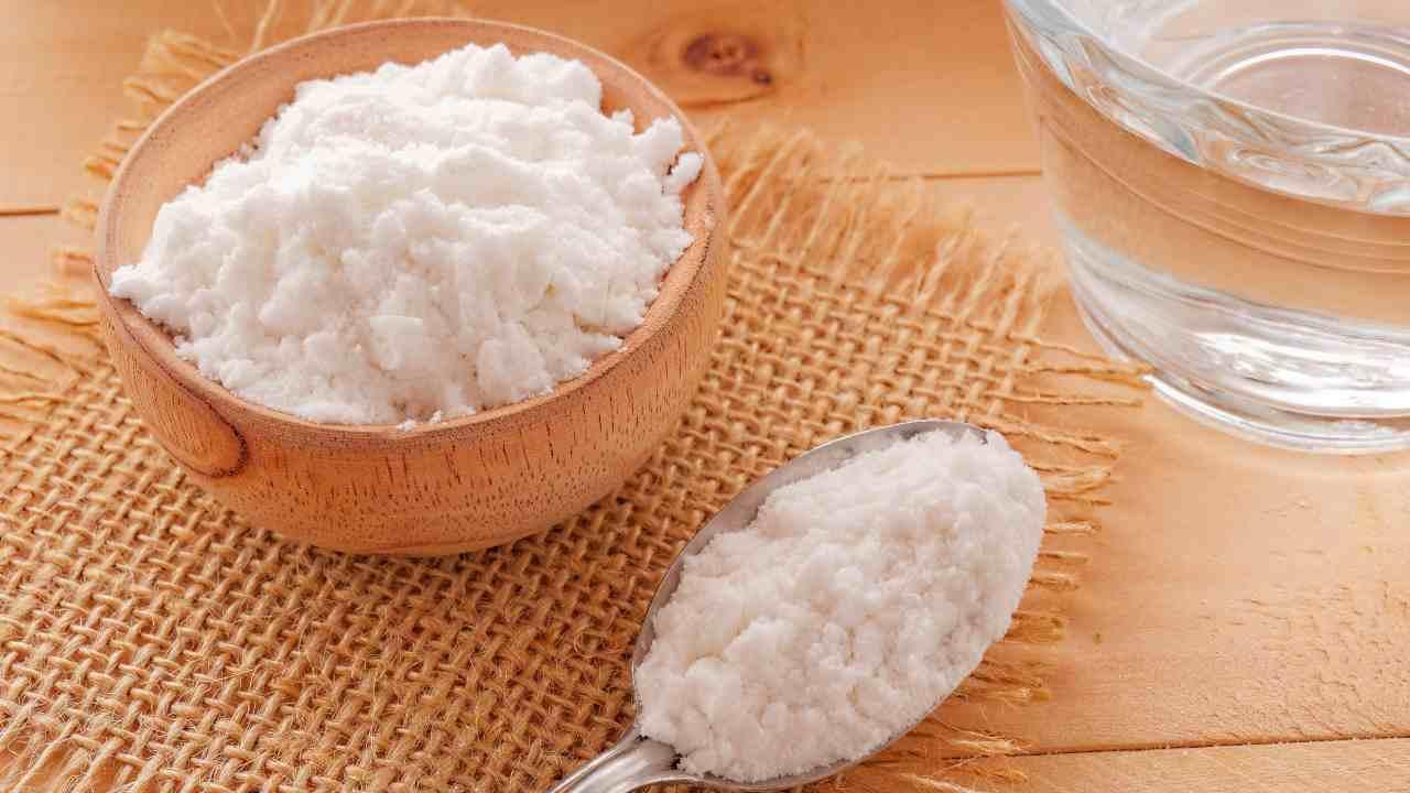 Kanelin ja ruokasoodan seos: miksi se on hyödyllinen ja miksi sitä suositellaan.