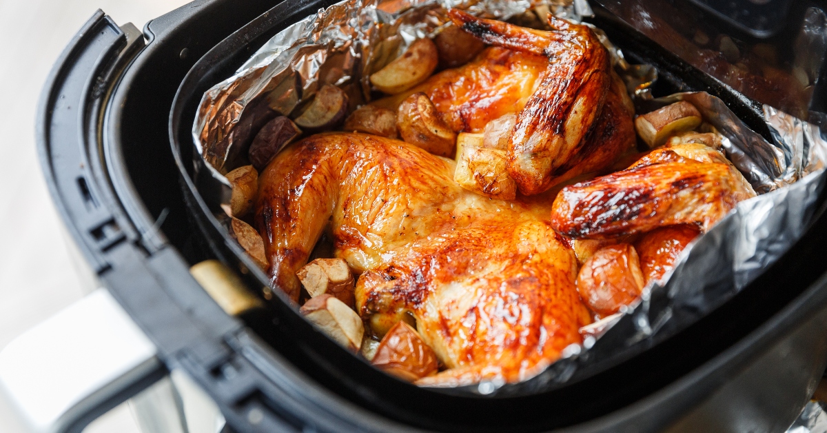 Tämä ilmakeitin pelastaa juhlapyhät! Mehevä liha, vihannekset ja kala ovat valmiita hetkessä.