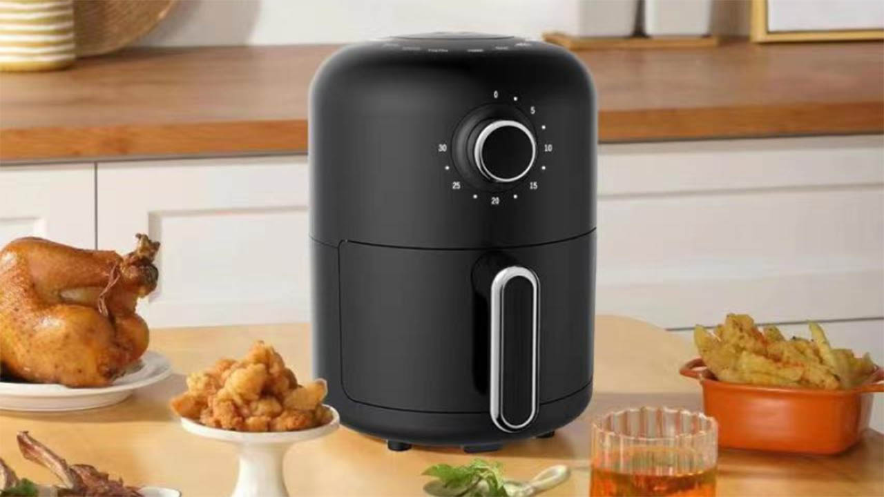 Hyvästi, friteerauskeitin! Tämä uusi laite valmistaa ruokaa monin eri tavoin.