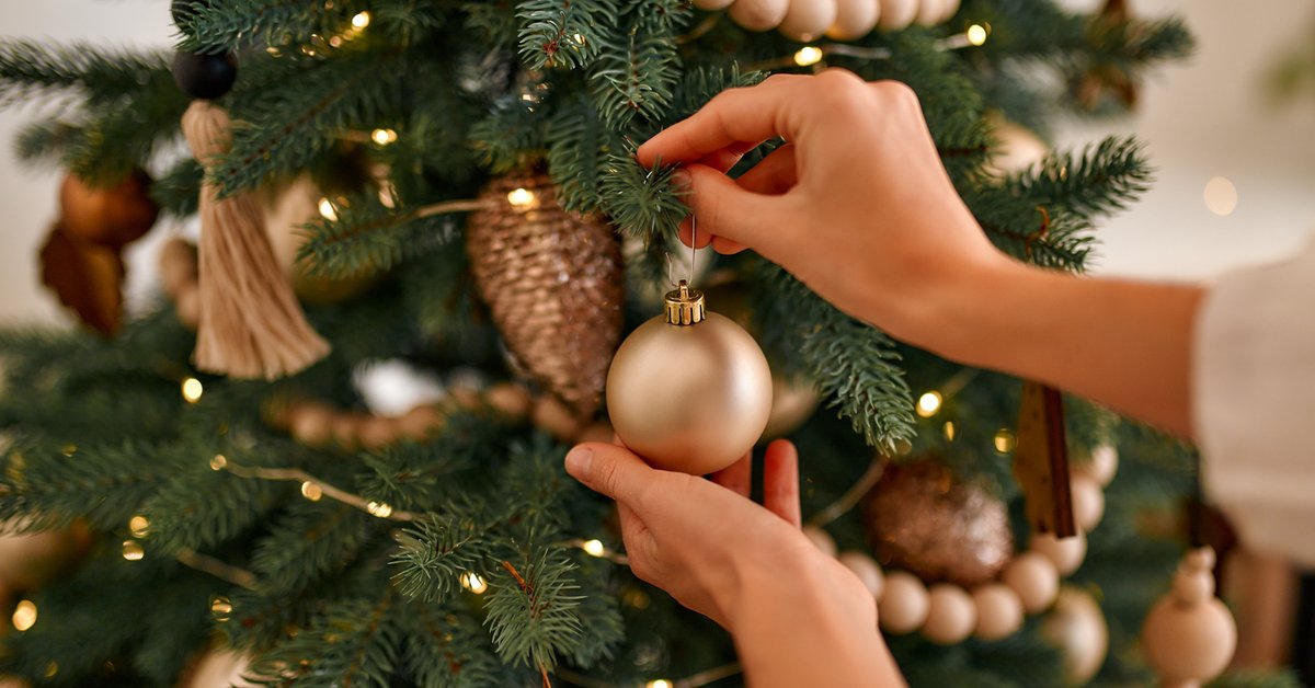 Joulukoriste, joka tulisi ripustaa kuuseen, jotta voi toivoa vaurautta ja runsautta