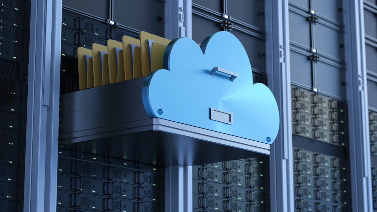 Opiskelija kyllästyi menettämään jatkuvasti USB-muistitikkujaan ja on nyt monimiljonääri loistavan ideansa ansiosta.