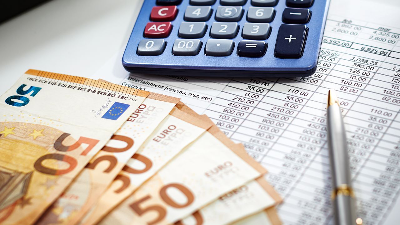 Miksi on tärkeää mainita verotunniste laskuissa?