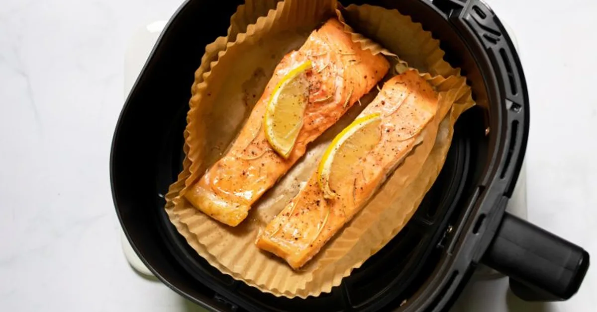 Tämä ilmakeitin pelastaa juhlapyhät! Mehevä liha, vihannekset ja kala ovat valmiita hetkessä.