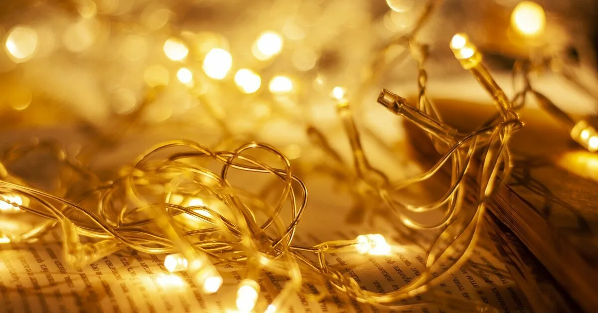 Asiantuntijat varoittavat, että nämä joulukoristeet voivat syttyä tuleen muutamassa sekunnissa.