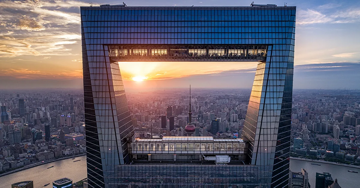 Ilmainen energia, joka ”tulee” ikkunan läpi: 2 neliömetrin pinta moninkertaistaa kerätyn valon 50-kertaiseksi ja vähentää aurinkokennojen määrää 75 %.