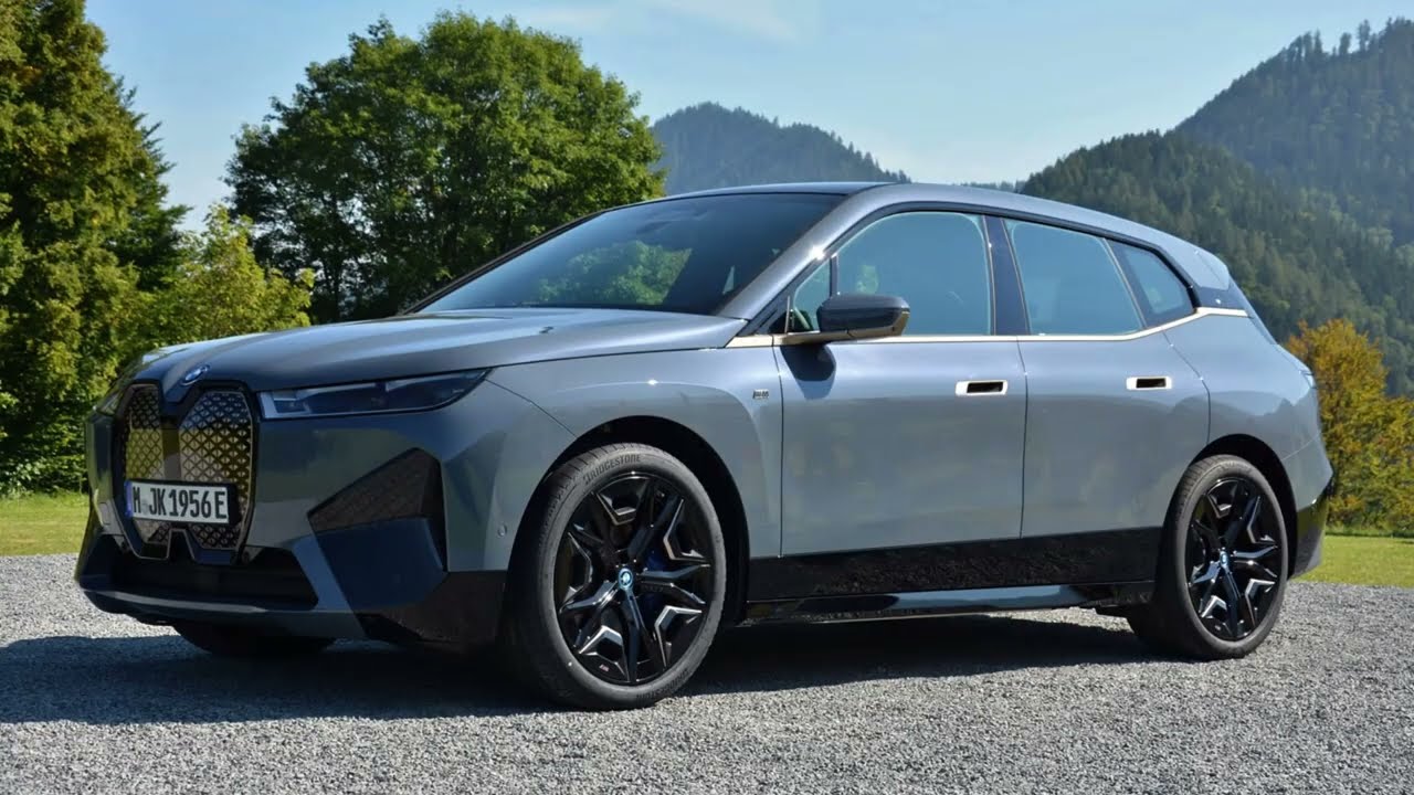 Paavi Leo XIV ”valitsi” itselleen auton: se on varustettu uusimmalla tekniikalla ja sen polttoaineenkulutus on ennätyksellisen alhainen.