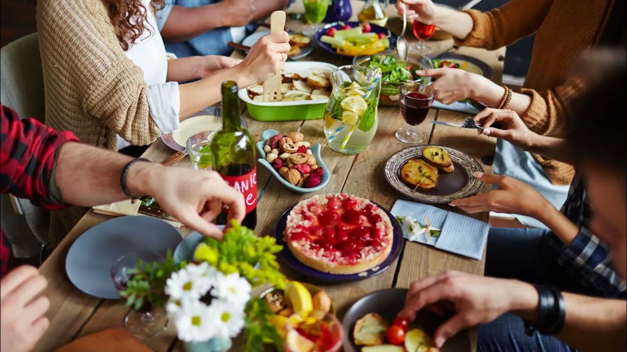 Sano hyvästit perinteiselle ruokapöydälle: terveellisempi ja modernimpi trendi on tulossa.