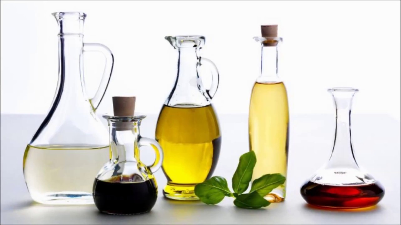 Miksi sekoittaa etikka ja neilikka kattilassa: mitä se tarkoittaa?