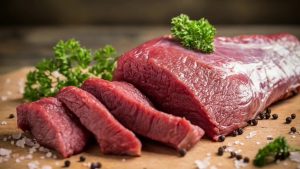 Nobelin lääketieteen palkinnon saaja Harald zur Hausen: ”Naudanlihan kulutus on merkittävä riskitekijä yhden syöpätyypin kehittymiselle, ja maidon kulutukseen tulisi suhtautua varovaisesti.”