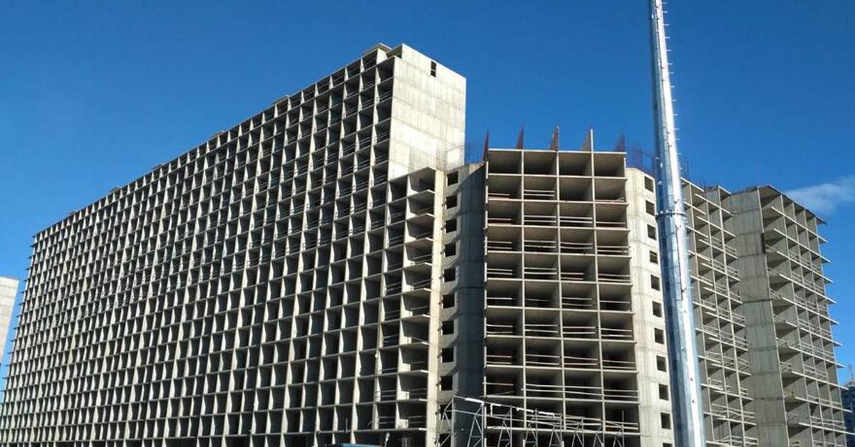 Tässä maassa lähes puolet suunnitelluista uusista sosiaalisen asuntotuotannon hankkeista on vaarassa jäädä keskeneräisiksi.